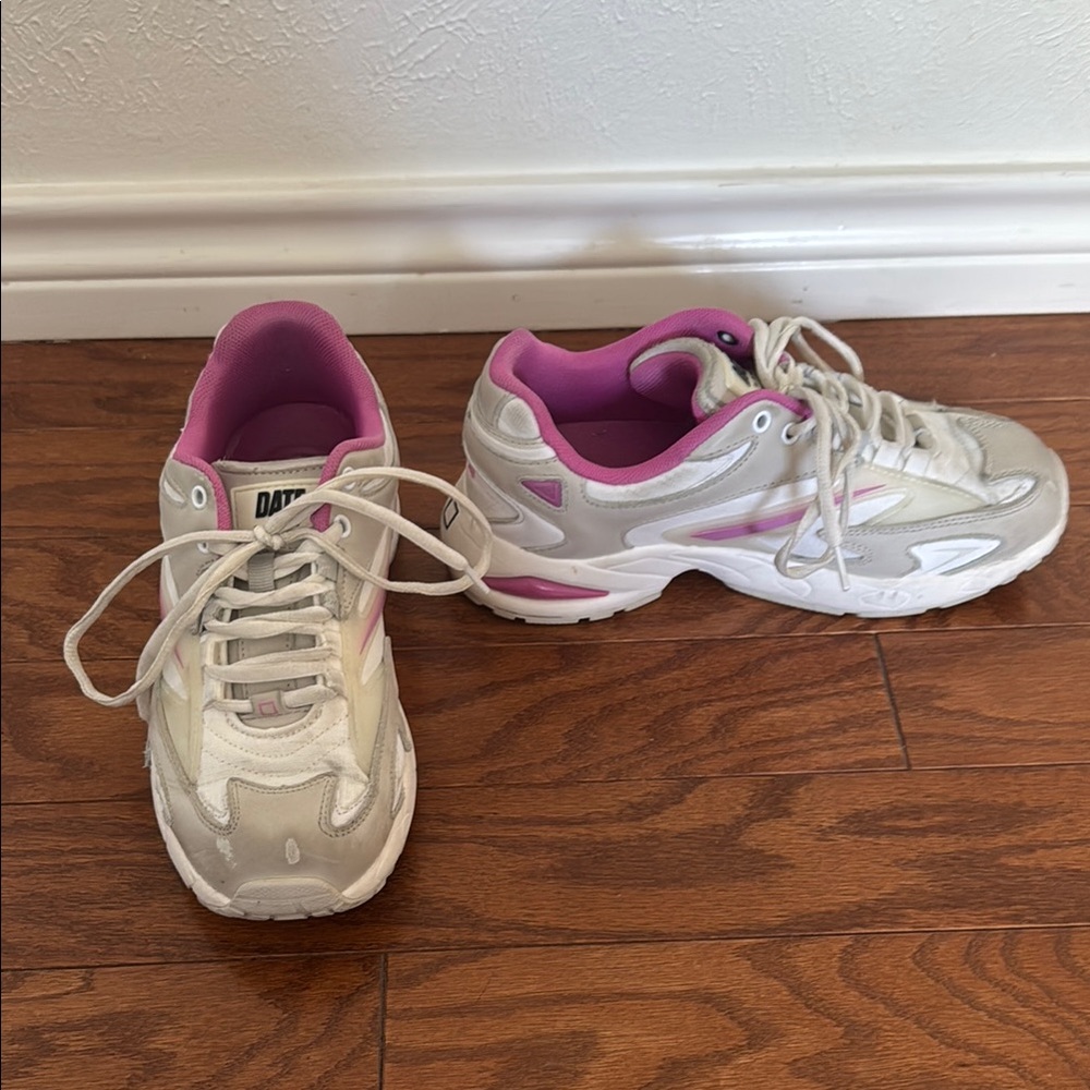 Chunky DATE White & Gray Sneaker with Pink Accent